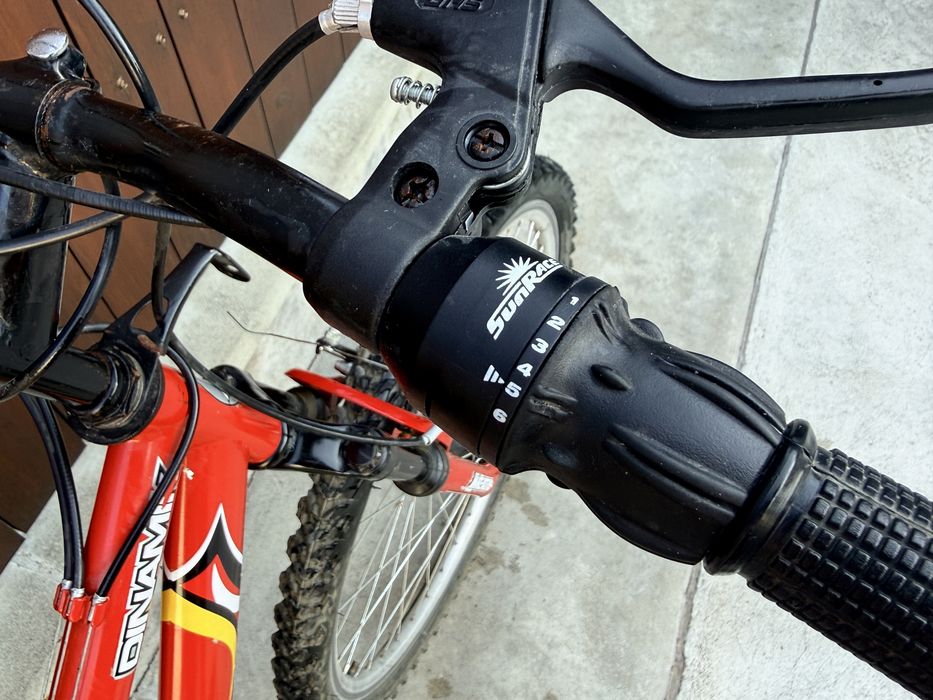 Bicicletă copii MTB Kreativ Dinamik 24", 18 viteze, dublă suspensie – stare bună