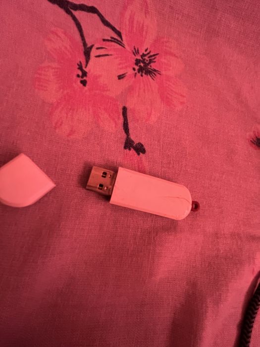 Флешка 8gig  fleshka