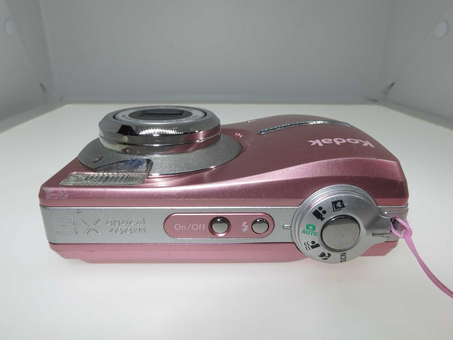 Kodak EasyShare C713 розов компактен фотоапарат, ретро цифрова камера Кодак, 7 мегапиксела и 3х оптичен зум, работи и снима с отлично качество