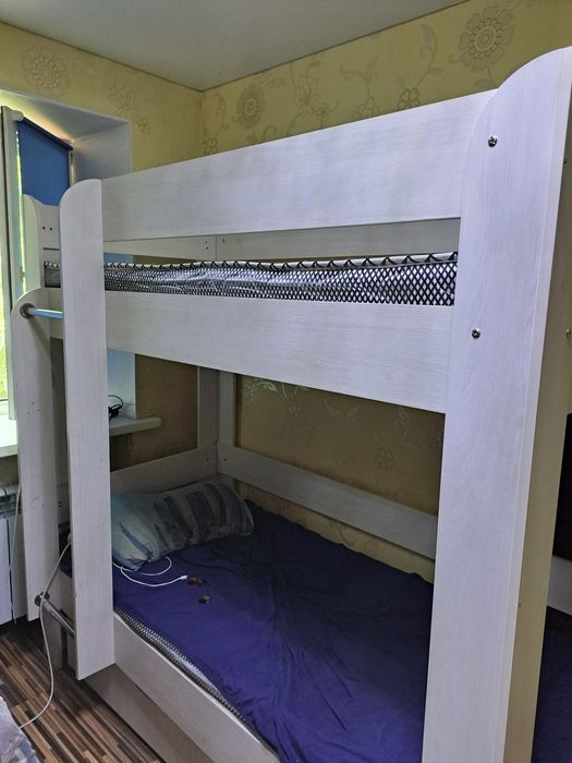 Продам 2х ярус кровать за 20 тыс