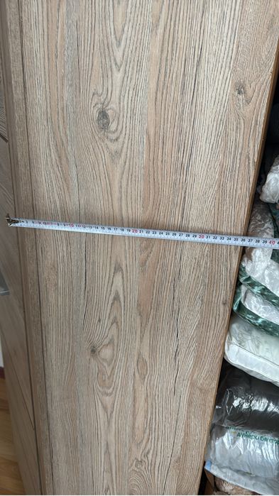 Срочно продам угловой шифонер