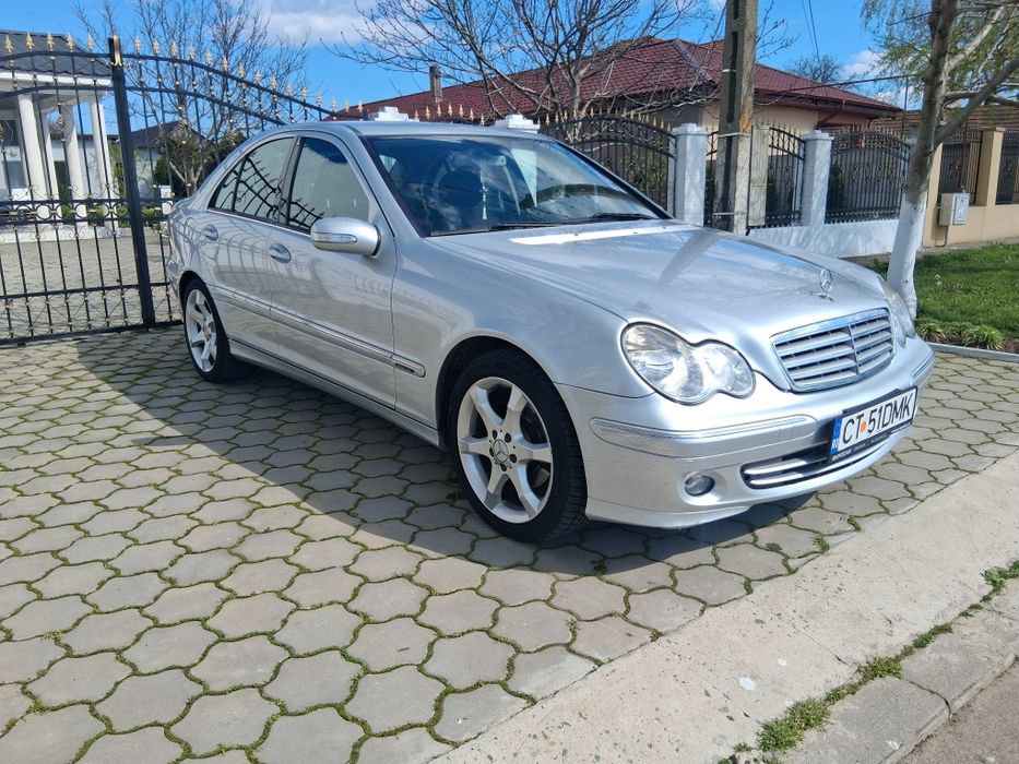 Mercedes-Benz C -Class