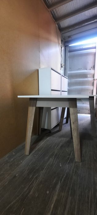 Продам столы. Новые.