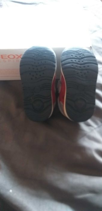 Pantofi sport "Geox" nr 19