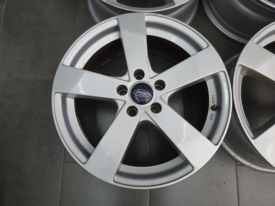 Джанти 17 - Ford