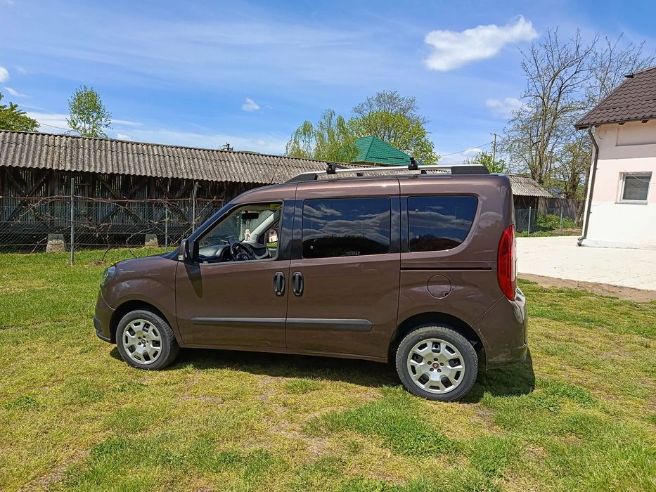 Fiat Doblo Fiat Doblo 2019 – 7 locuri | Spațiu, confort și fiabilitate!