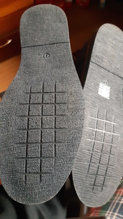 Pantofi noi Lanetti marimea 42