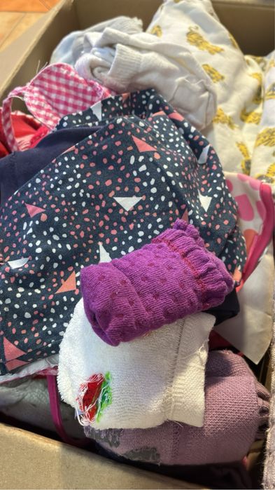 Hainute copii fiarte bine pastrate