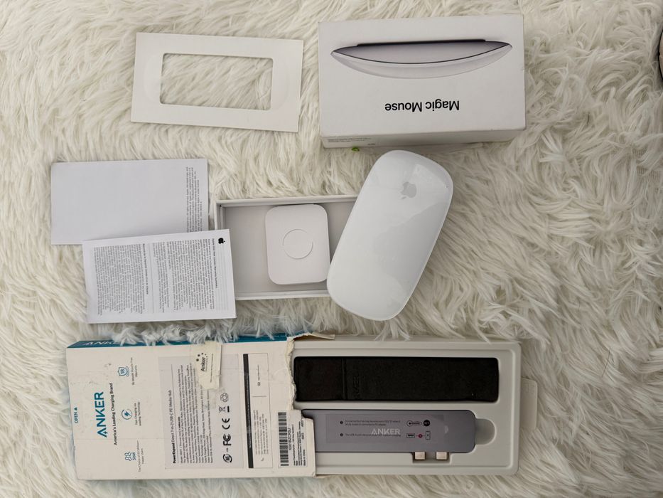 Original Apple Magic Mouse va Original Anker USB-C Hub Macbook uchun