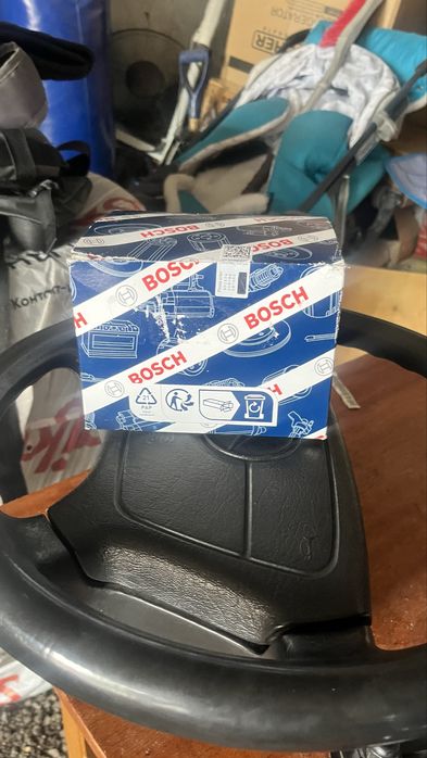 ДМРВ (Расходомер) Boschна Mercedes M111 / M104