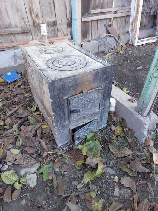 Печка на твердом топливе