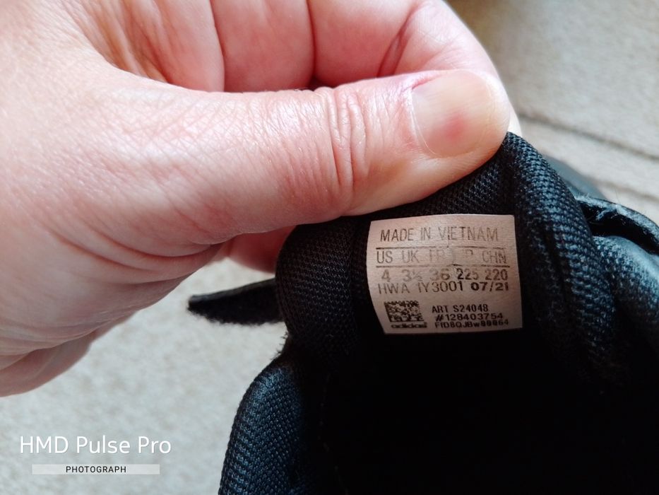 Кожени маратонки Адидас и Найк 36 номер