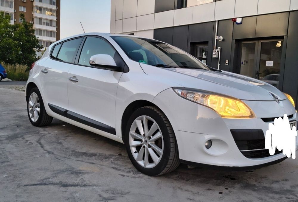 RENAULT Megane 2012 — imagine 2