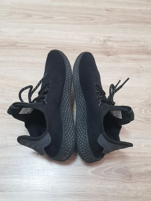 Черни маратонки Adidas номер 41,5