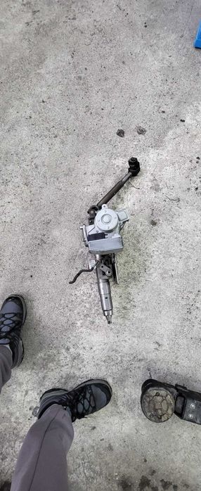 Coloană volan electrica Ford Fiesta 6