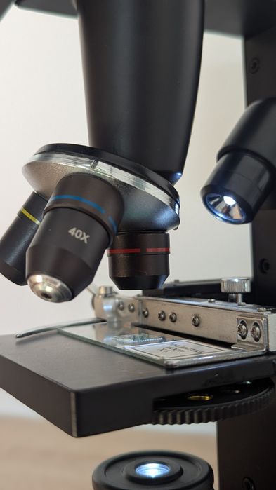Microscop digital LCD 5MP Bresser