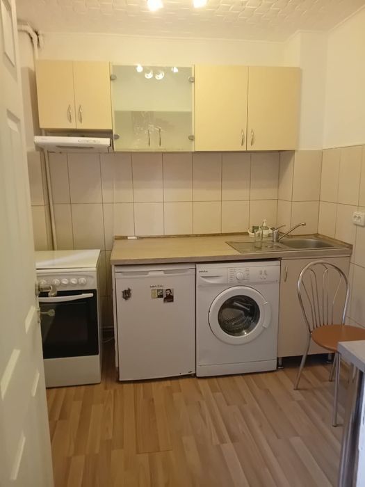 Garsoniera de inchiriat zona Rahova