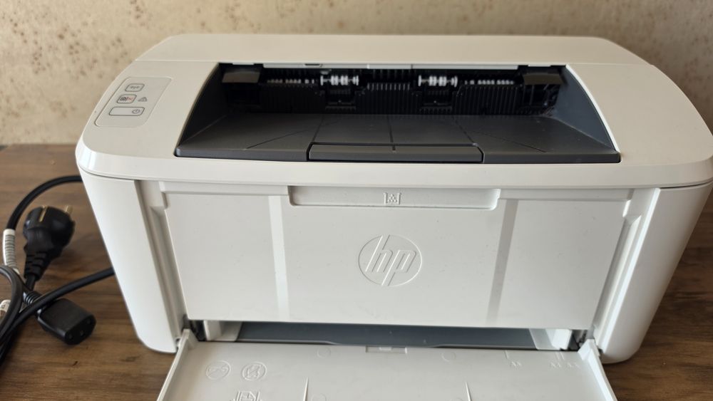 Imprimanta HP LaserJet Pro M15w