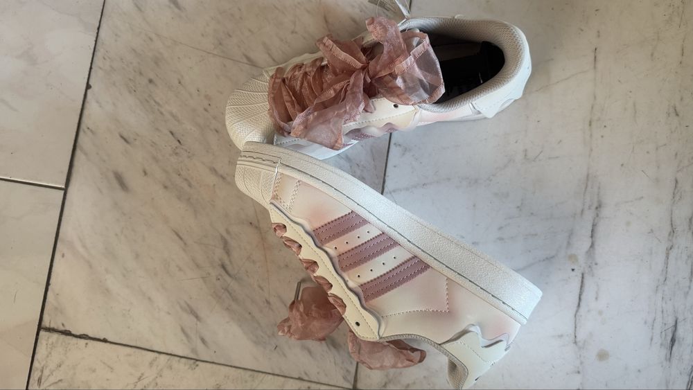 Adidas Superstar White / Pink