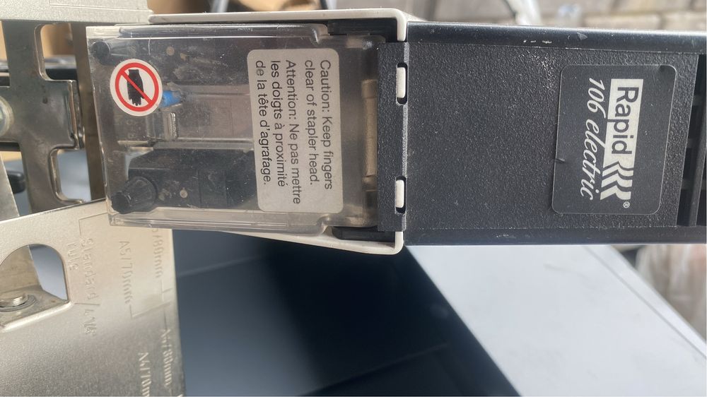 Степлер професиональный