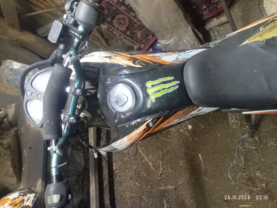 Продам или обменяю эндуро реисер понтера 300