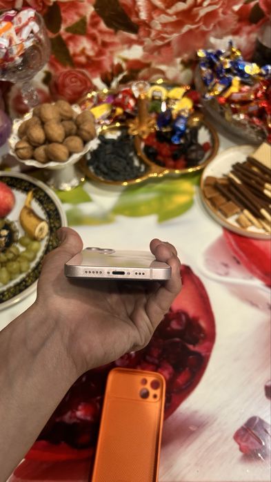 Iphone 14 розовый цвет