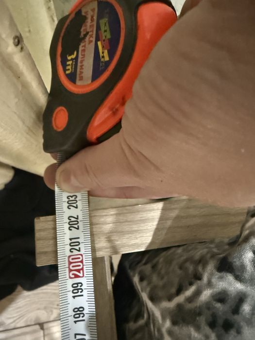 Продам кровать с матрасом