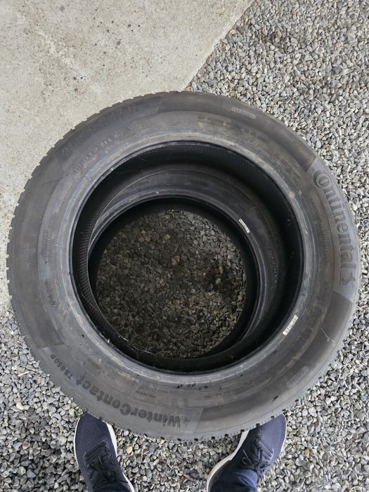 Cauciucuri iarna 215 55 17 continental si  nexen