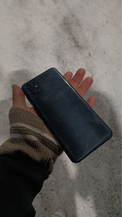 Самсунг с04 в хорошем сост