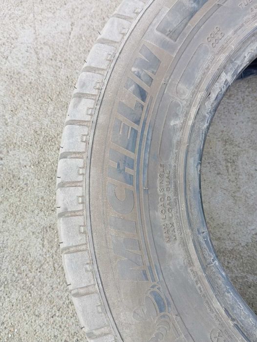 Нови гуми 215/70/15с Мишелин летни