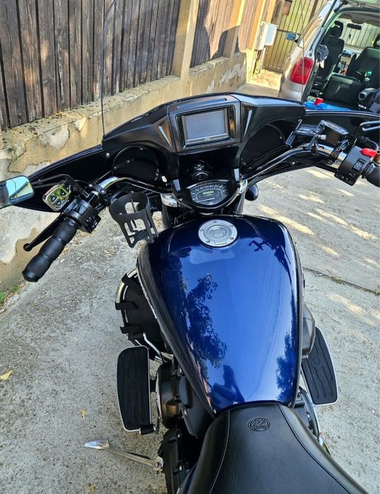 Yamaha  vstar 1300 deluxe