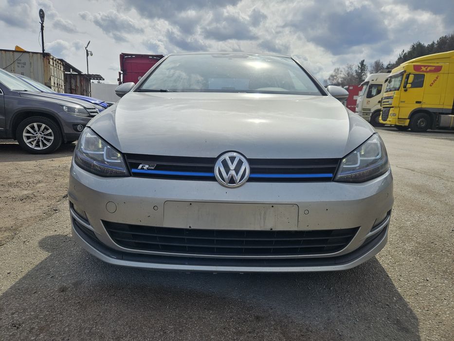 Vw Golf 1.6dizel 110ks 2015god - На части
