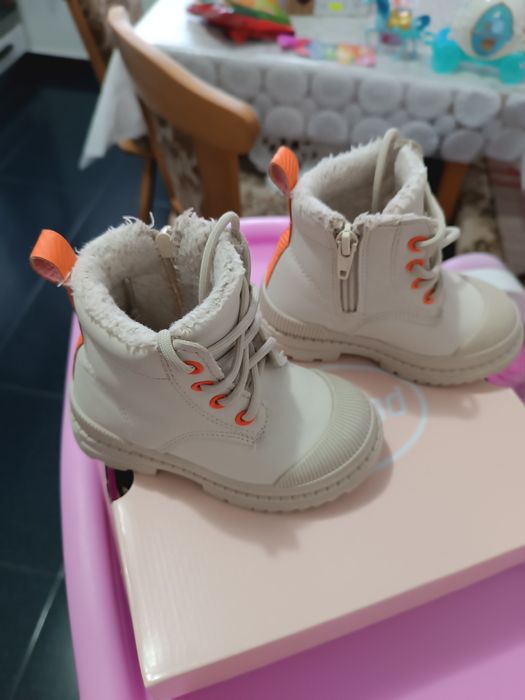 Ghetuțe fetiță Nr 22