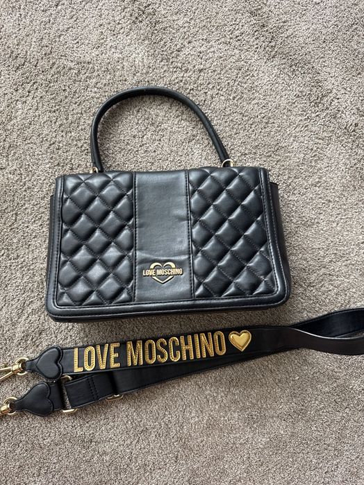Черна чанта love moschino