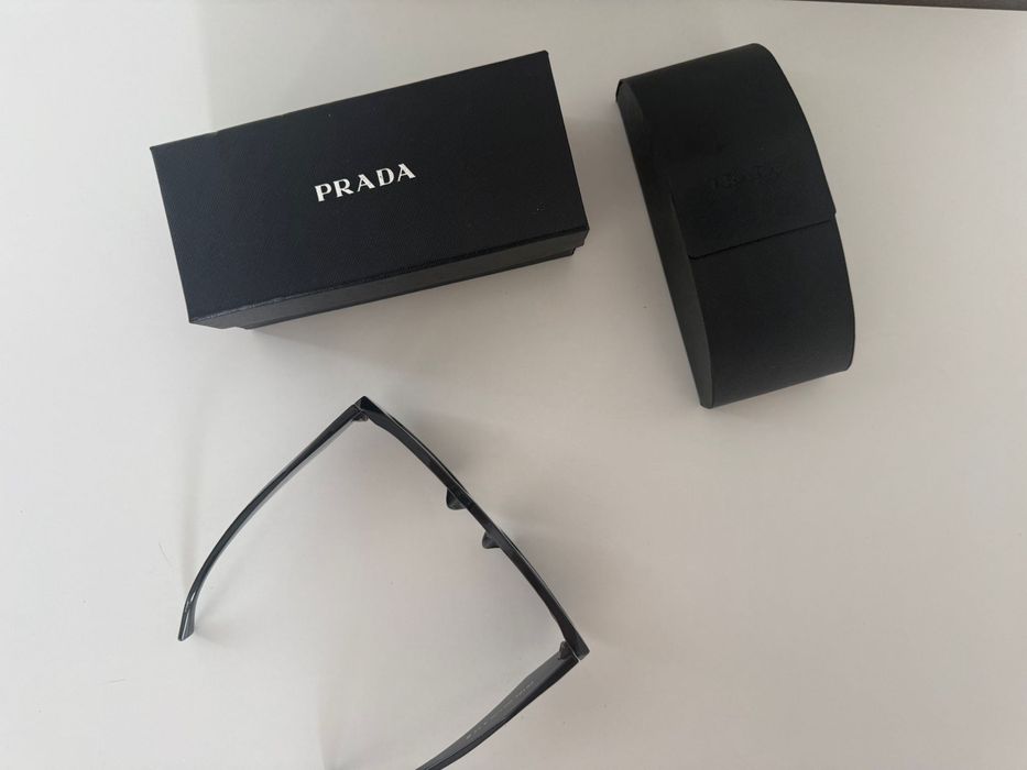 Ochelari de Soare Prada