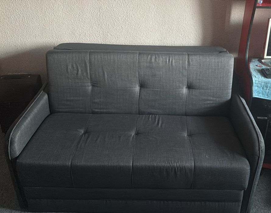 Canapea noua spre vanzare