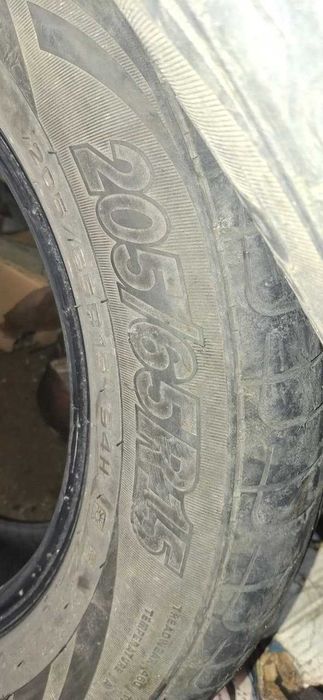Продается 2 колеса Cordiant Road Runner 205 65 r15