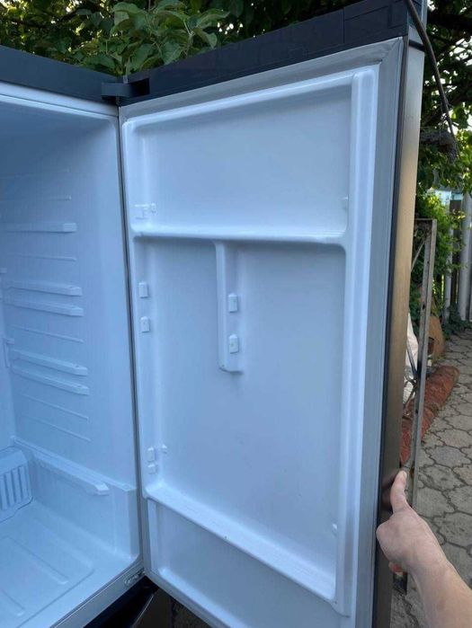 Продаю холодильник Arter