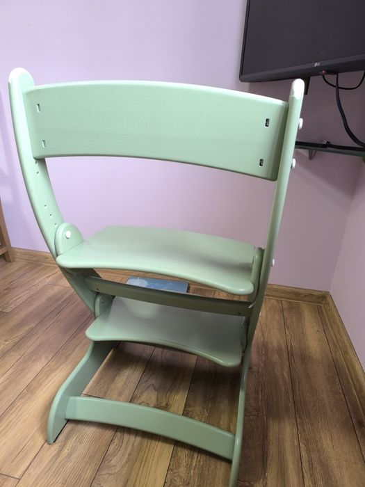 Продам стул детский деревянный трансформер