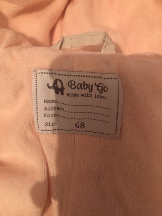 детский комбинезон продам 0-6 мес