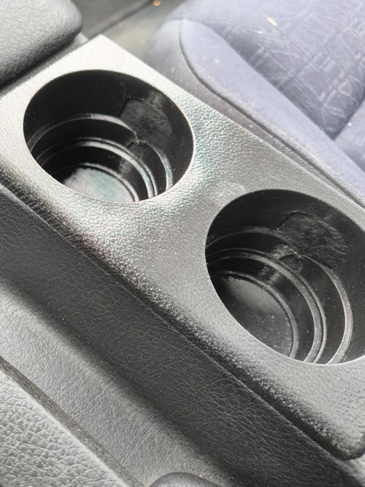 BMW e36 Cup holder - поставка за чаши