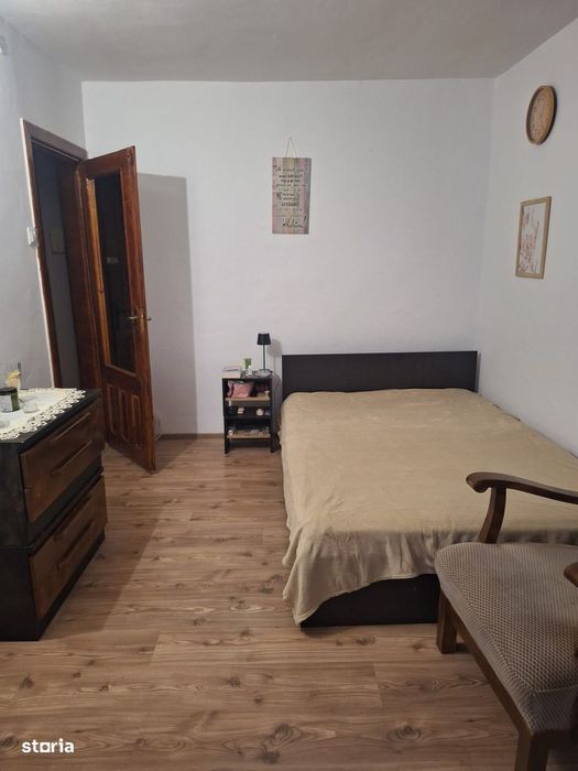 Apartament 1 camera, zona Buziasului - AEM