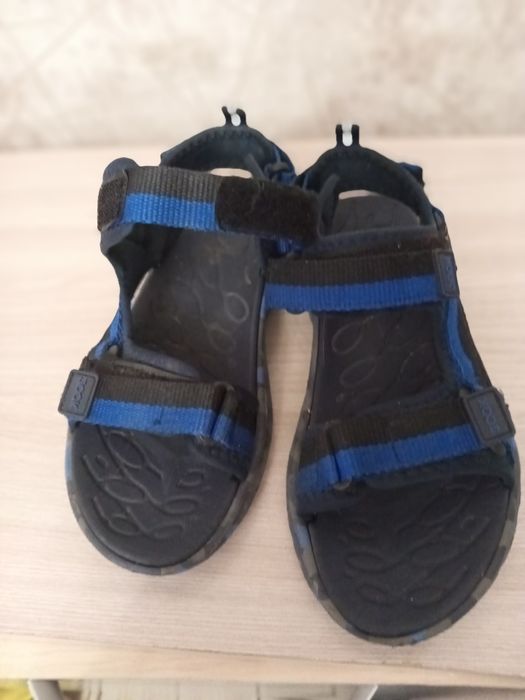 Сандалии для мальчика