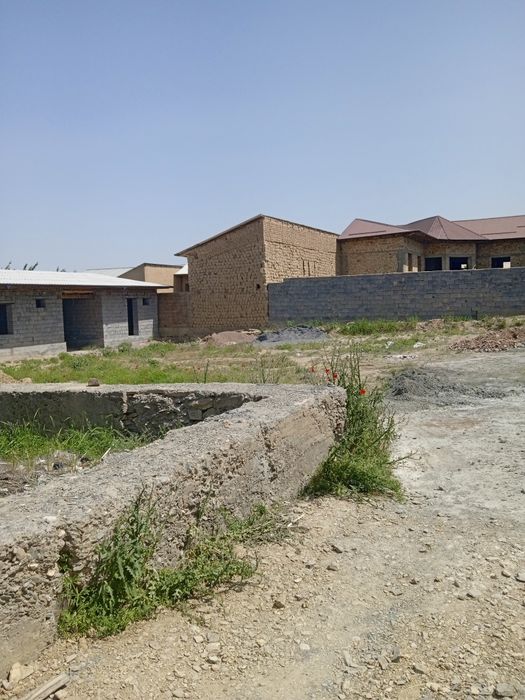 Участка йер майдони сотилад