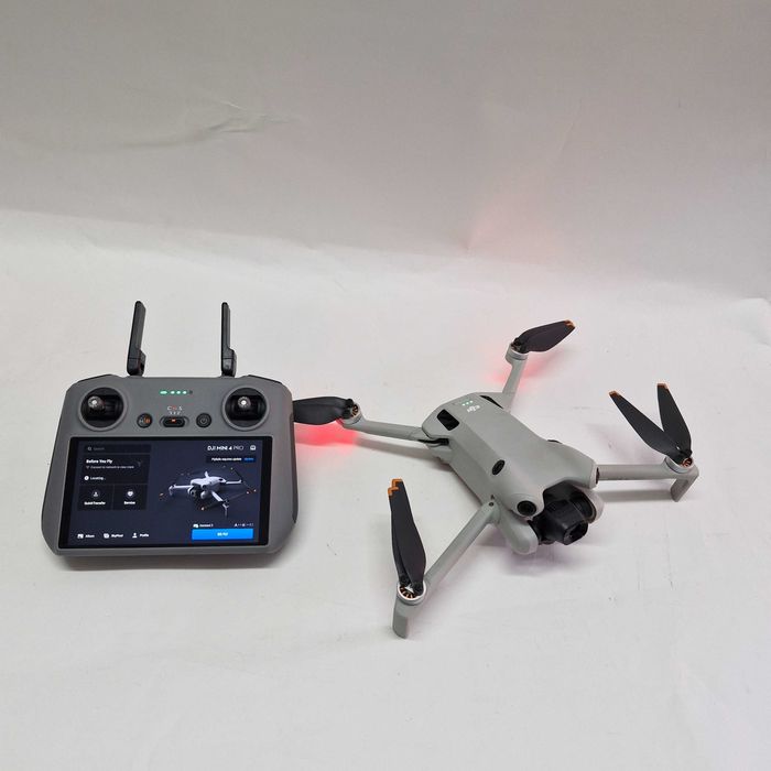 Liquid Money vinde - Drona DJI Mini 4 PRO Fly More Combo + RC 2