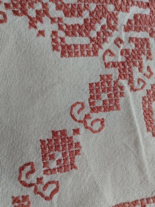 Fata de masă veche țărănească
