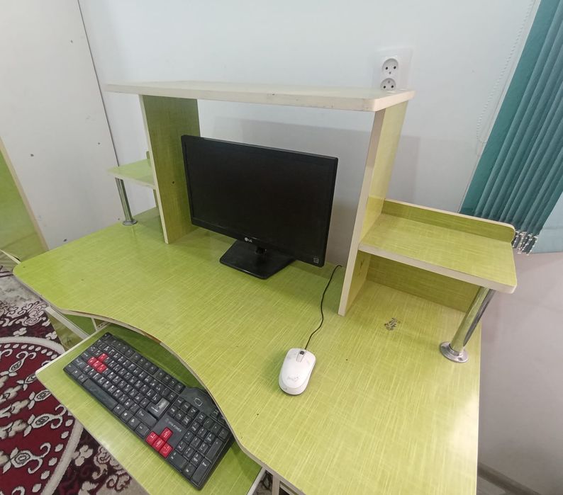 Продам компьютер с монитором