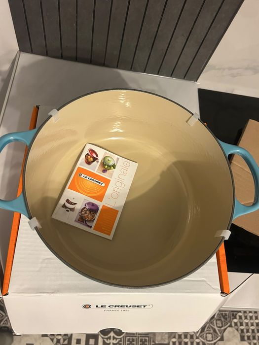 Le Creuset Signature Collection