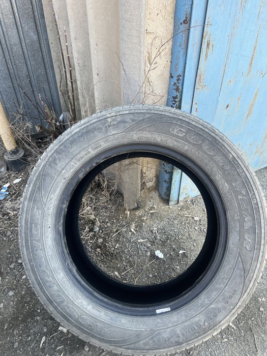 Шина бу отличный состоением