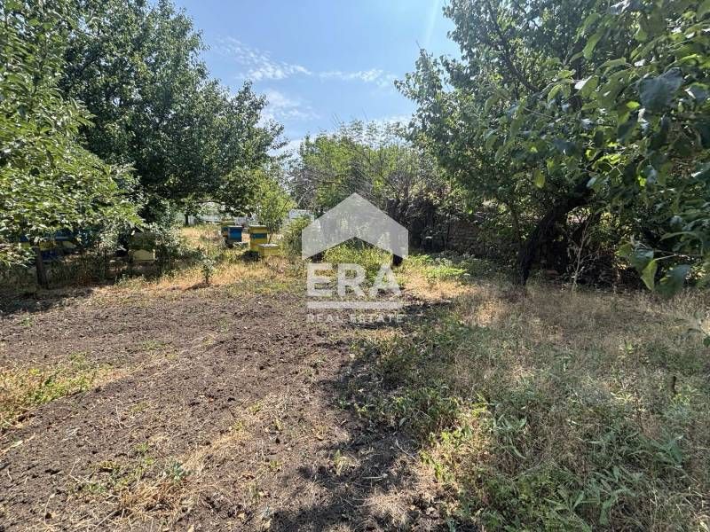 Ексклузивно!  Парцел  за продажба с партида за ток в село Момчилово, о